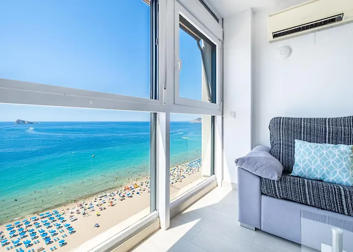 Santa Margarita Deluxe 14-C Levante Beach